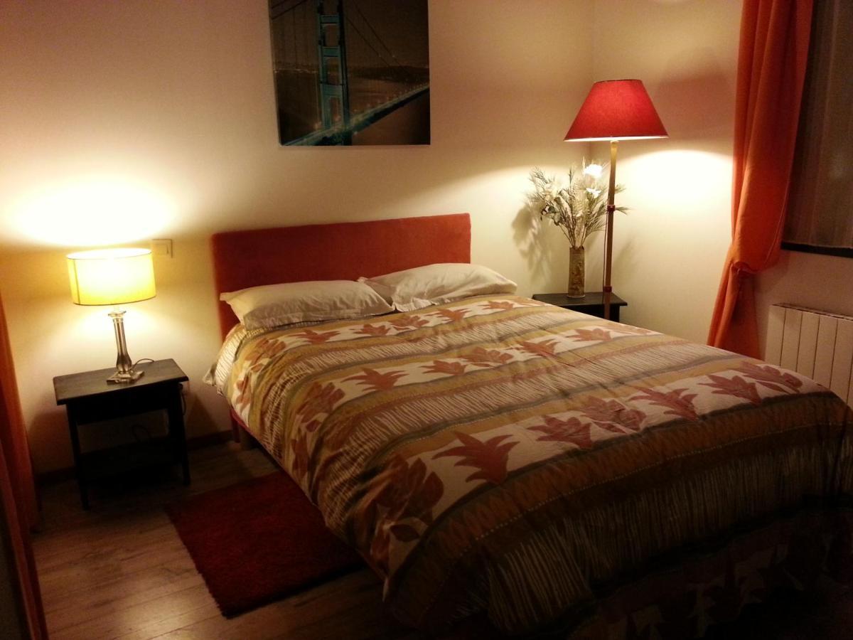 Chambre Privee Badet Salles  Ngoại thất bức ảnh